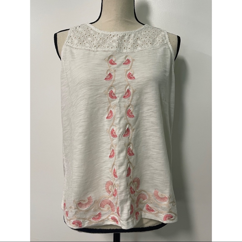 NWT Skies Are Blue Elenor Embroidered Yoke Top Size M